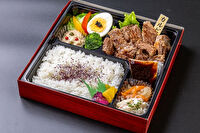 食彩 はるや-国産牛カルビ焼肉弁当