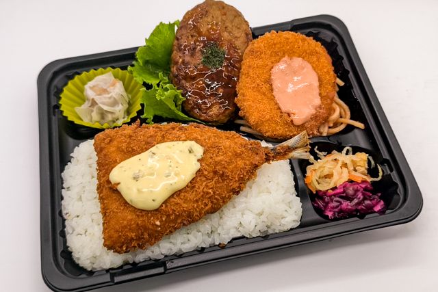 お弁当FACTORY デリ弁-【アジフライのせ】ハンバーグ＆コロッケ弁当
