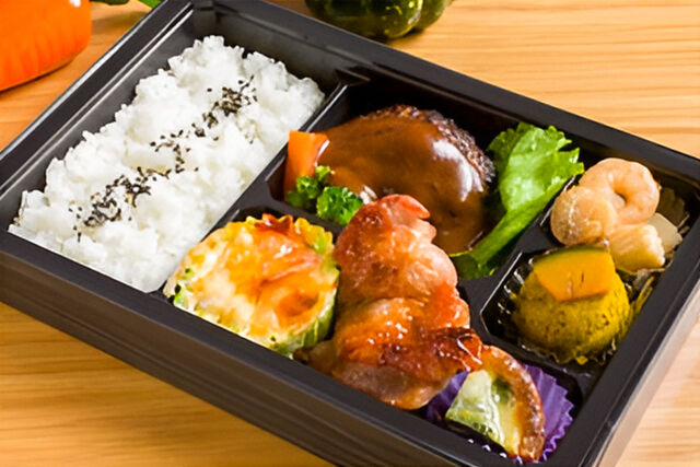 【常陸牛まごころハンバーグ】チキングラタン＆ローストチキン