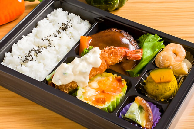 カフェレストラン フルール-【常陸牛まごころハンバーグ】大海老フライ＆エビグラタン