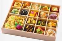 熊嵩 Tokyo-彩り華御膳