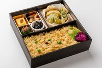 熊嵩 Tokyo-季節の炊込み御飯と天麩羅御膳