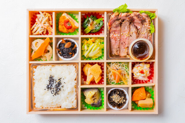 熊嵩 Tokyo-ステーキと彩り錦御膳