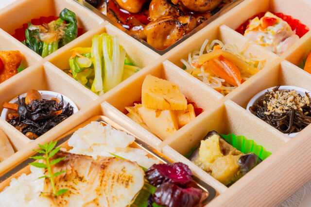 熊嵩 Tokyo-鯛めしとチキングリル錦御膳