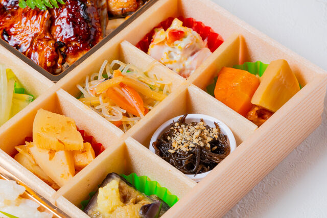 熊嵩 Tokyo-鯛めしと鰻錦御膳