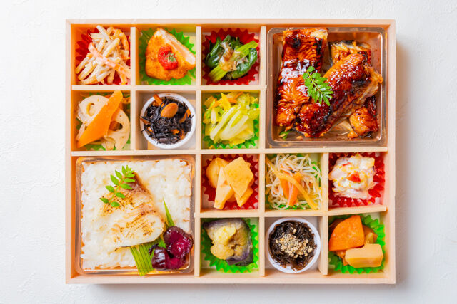 熊嵩 Tokyo-鯛めしと鰻錦御膳