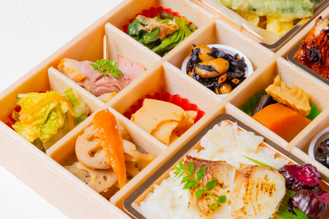 熊嵩 Tokyo-鰻と天ぷらの鯛めし極上錦御膳