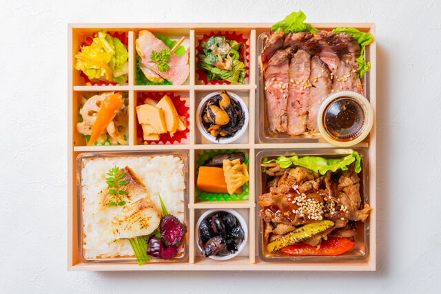 熊嵩 Tokyo-焼肉とステーキの鯛めし極上錦御膳