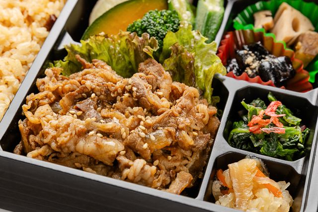 熊嵩 Tokyo-四季の炊込み御飯と焼肉御膳