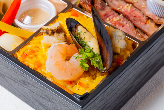 洋食屋Days-パエリアとステーキとポークカツ御膳