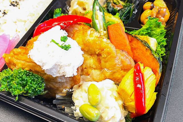 お食事処たくみてい-たくみ鶏のから揚げおろしダレ