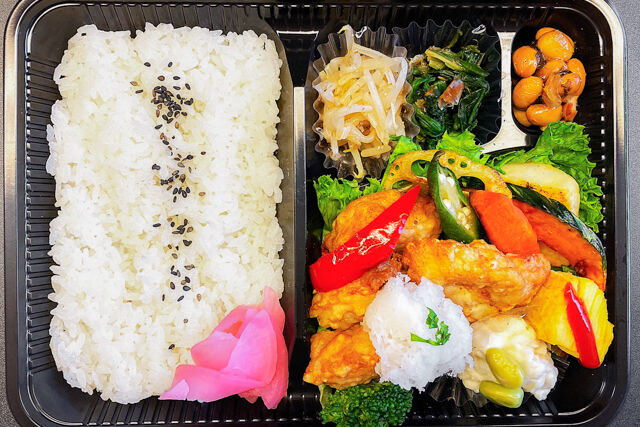 お食事処たくみてい-たくみ鶏のから揚げおろしダレ
