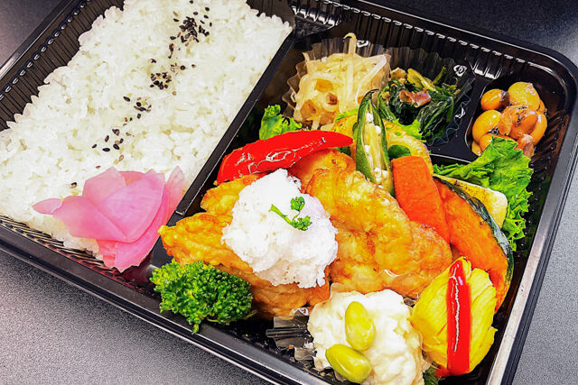 たくみ鶏のから揚げおろしダレ