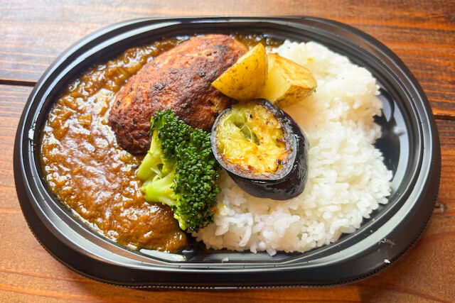 ステーキ屋さんのハンバーグカレーライス