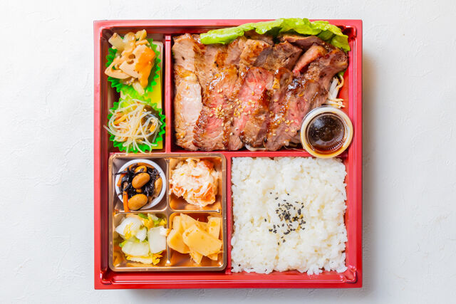 特選牛ステーキ＆焼肉 坂上-ステーキ焼肉亭白ごはんとステーキ御膳