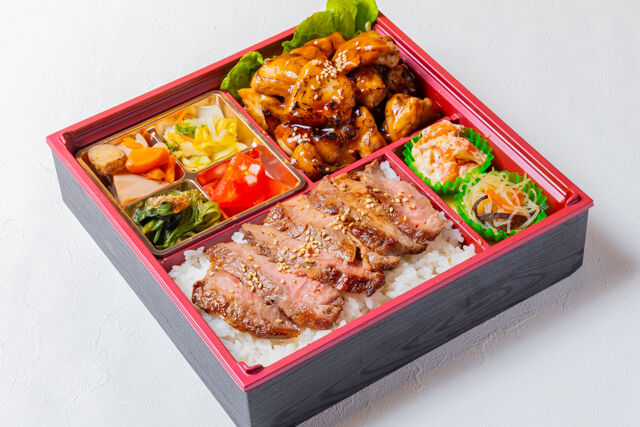 特選牛ステーキ＆焼肉 坂上-ステーキ焼肉亭ステーキ重とグリルチキン御膳