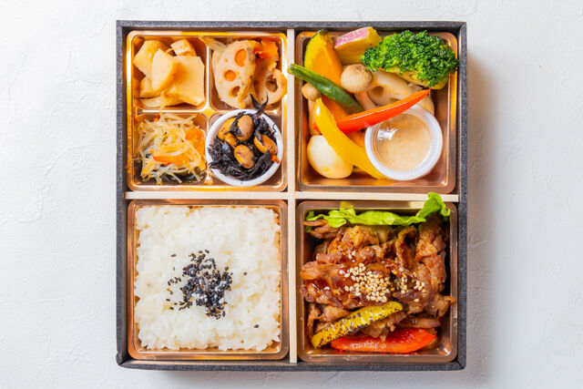 特選牛ステーキ＆焼肉 坂上-季節の副菜白ごはんと焼肉御膳