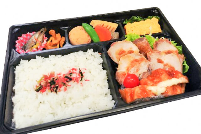 低脂肪豚のローストポーク×チキン南蛮弁当