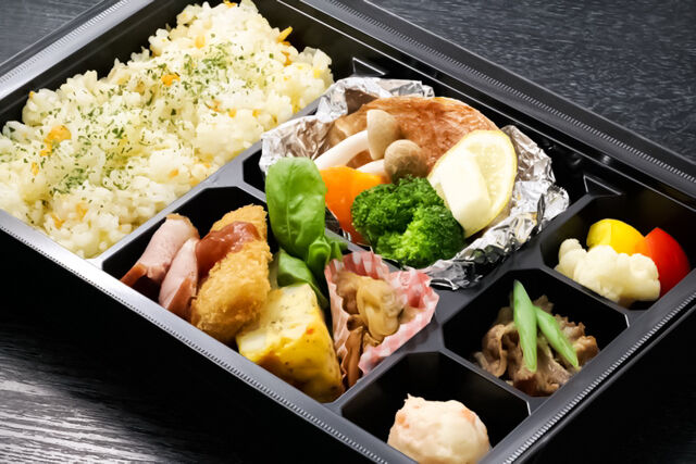 熟成ローストビーフと洋食 雫〜shizuku〜（名古屋店）-本日の鮮魚のホイル焼き～レモンバターソース～