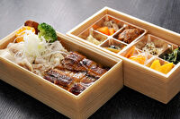 うなぎと肉 うな心（名古屋店）-鰻まぶしご飯と豚カルビ重