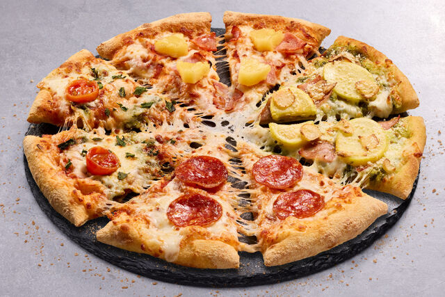 ドミノ・ピザ（Domino's Pizza）広島店-クワトロ・ハッピー