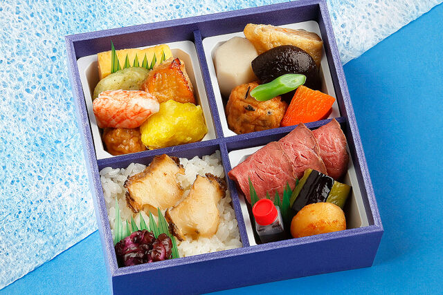 ローストビーフと鮑ごはんのお弁当
