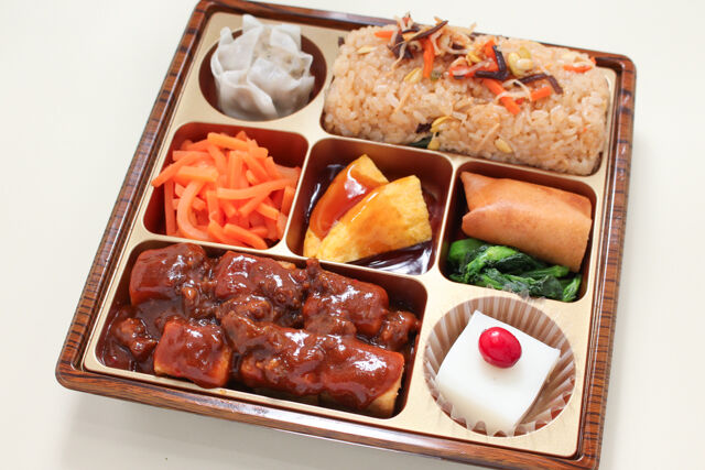 創作中華 茶荼味-【寿】麻婆豆腐 ［中華風まぜご飯］