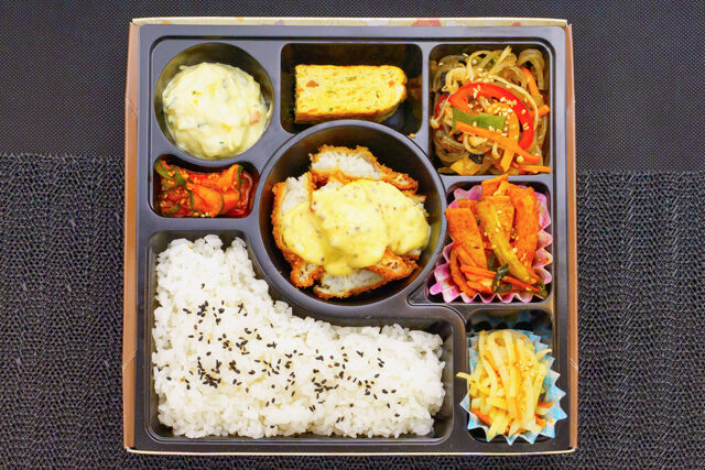 オンマの心-センソンカツ（韓国風白身魚フライ）弁当
