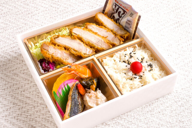 HARUの仕出し屋さん-豚ロースかつ弁当