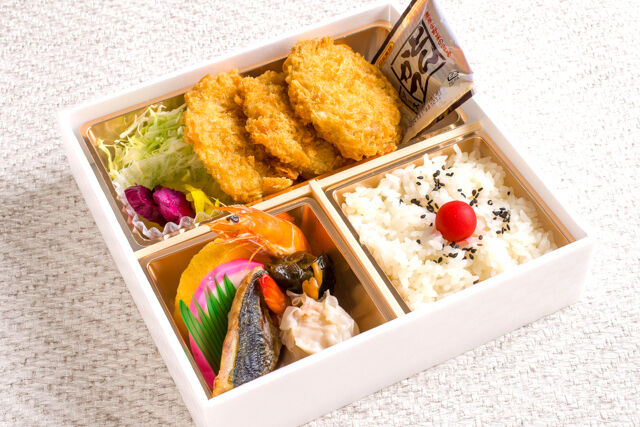HARUの仕出し屋さん-豚ヒレカツ弁当