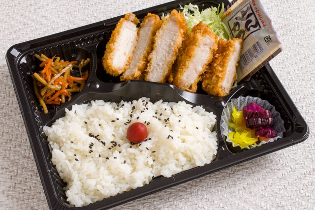HARUの仕出し屋さん-お手軽豚ロースかつ弁当