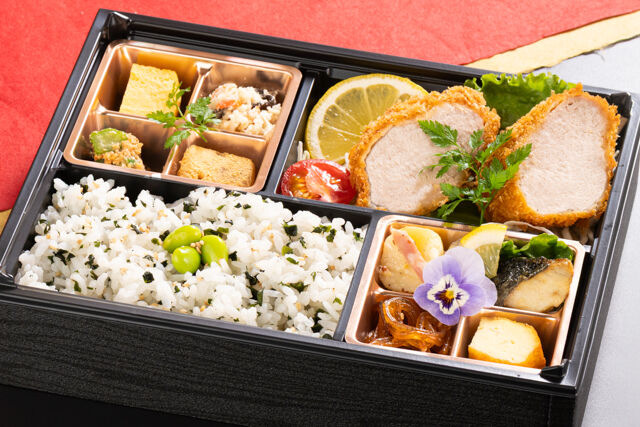 富匠（静岡店）-玄～手仕込みヒレカツと彩りおかず～（わかめご飯）