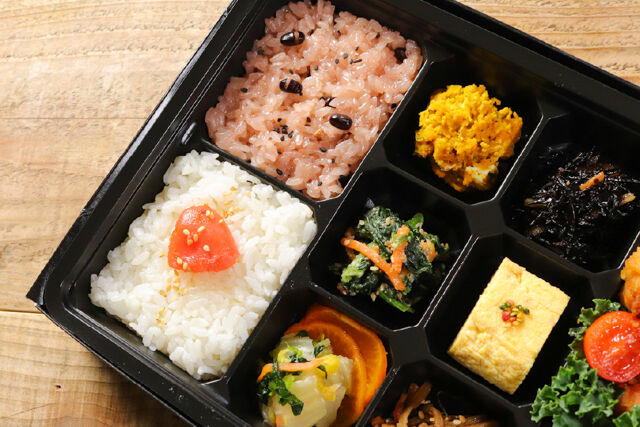 中津唐揚げ おお丘-おお丘幕の内弁当