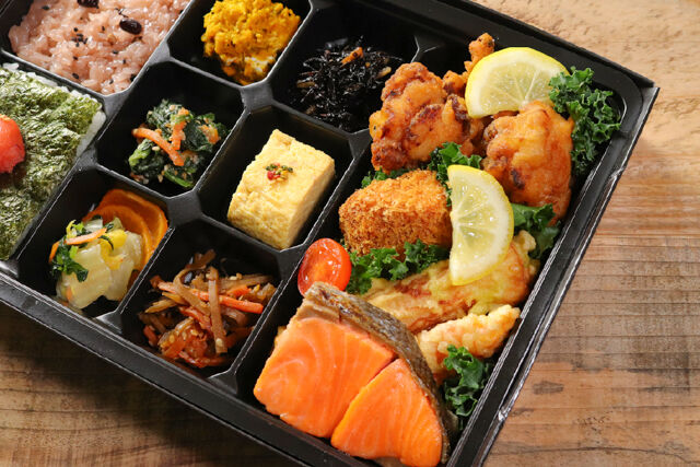 中津唐揚げ おお丘-おお丘幕の内特のり弁当