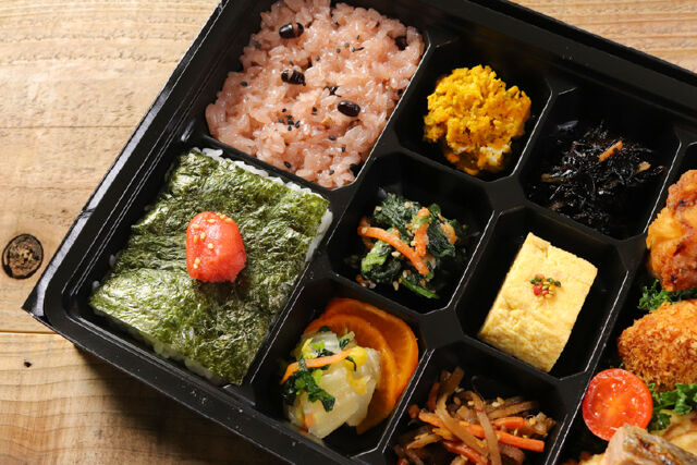 中津唐揚げ おお丘-おお丘幕の内特のり弁当