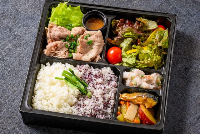 和食 四季ノ路-黒毛和牛バラ＆道産もち豚肩ロースしゃぶしゃぶ合盛り御膳弁当