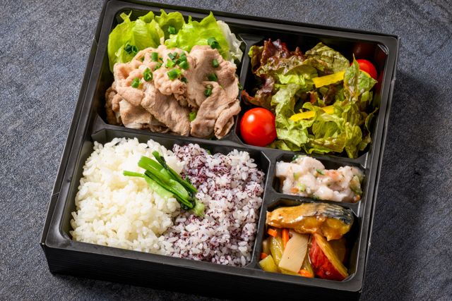 和食 四季ノ路-道産もち豚肩ロースしゃぶしゃぶ御膳弁当