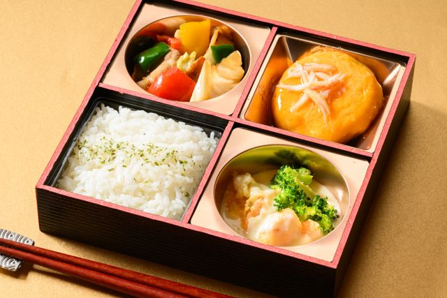 中華劉邦-エビマヨと回鍋肉弁当