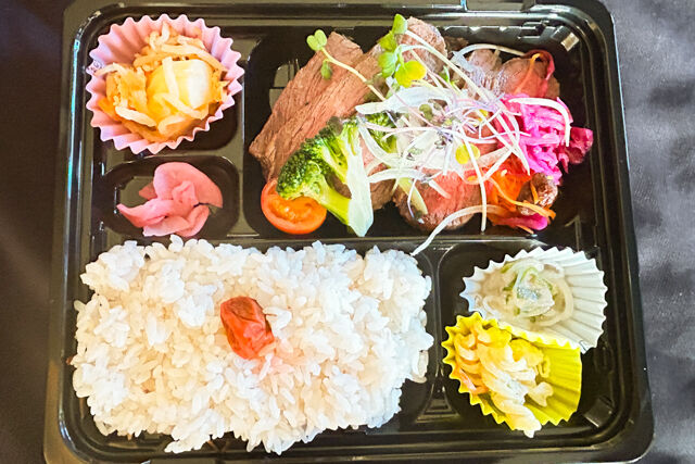 ビストロデリス-超人気！！ビストロデリスのローストビーフ弁当