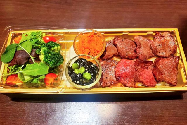 絶品！オススメ牛タン重！