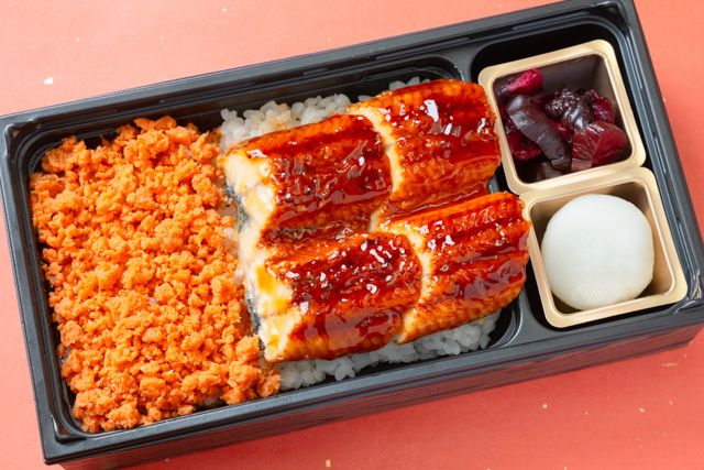 竈炊き 鰻治郎（千葉店）-うなぎと鮭のほぐし重【雅】