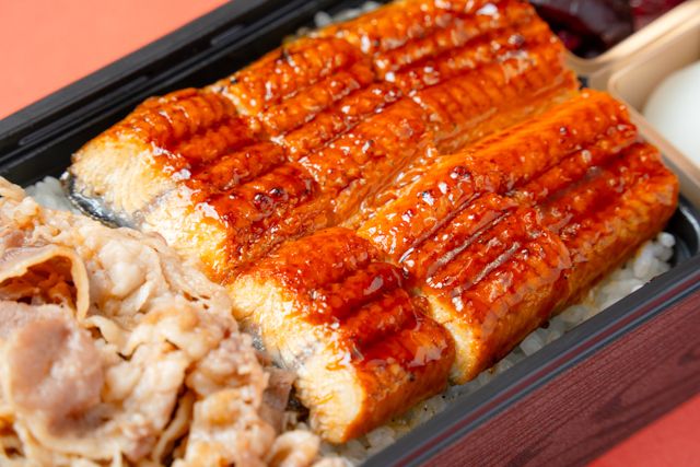 竈炊き 鰻治郎（埼玉店）-うなぎと牛すき重【雅】