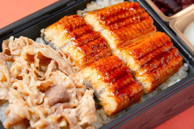 竈炊き 鰻治郎（埼玉店）-うなぎと和牛すき重【吟】