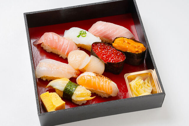 伝統江戸前赤酢寿司 築地魚蔵（千葉店）-【熨斗対応可】きらやか握り