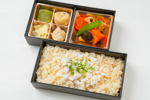 彩菜弁当 虎龍（千葉店）-愛媛名産【鯛めし】2段重弁当