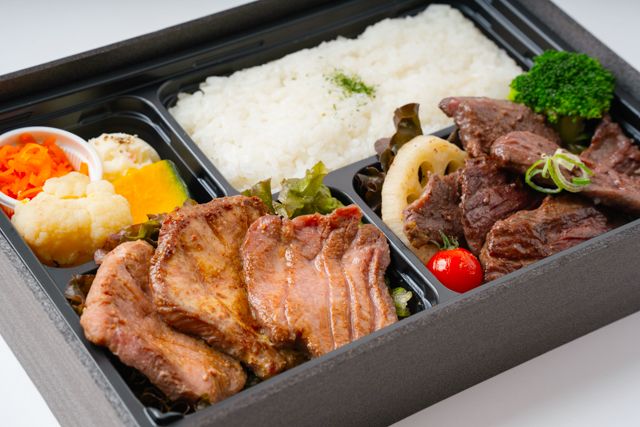 たんや十兵衛（埼玉店）-【上】牛たん・ハンバーグ弁当