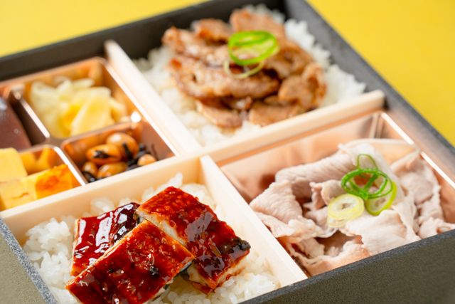 スタミナ満点問屋 うな蔵（埼玉店）-鰻・牛カルビ・豚しゃぶのトリプルメイン弁当