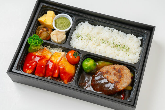 Chart Grill【チャートグリル】（埼玉店）-特製ハンバーグ＆グリルチキンのコンビ弁当