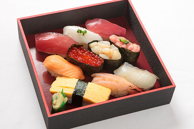 初代伝承 赤酢のシャリ 鮨むらさき（千葉店）