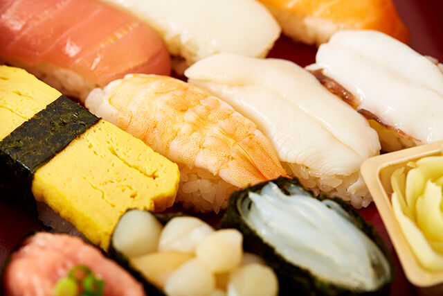 初代伝承 赤酢のシャリ 鮨むらさき（埼玉店）-【熨斗対応可】ナッ得握り